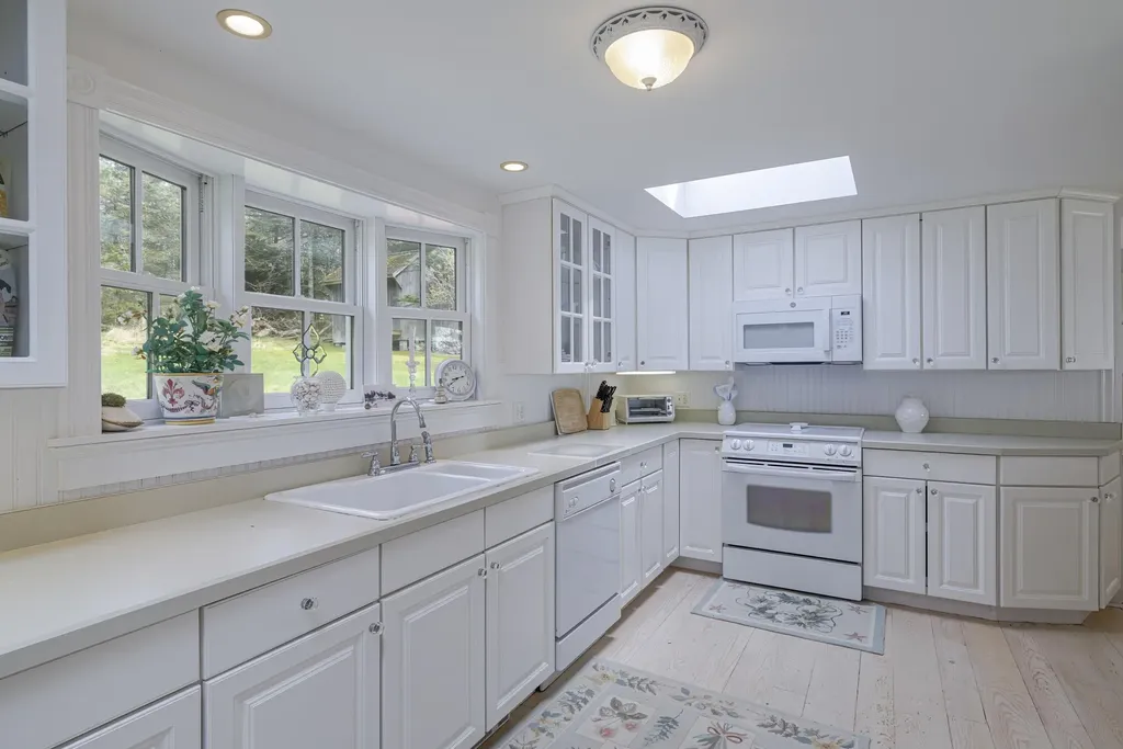 55 Ferry Road Swans Island ME 04685