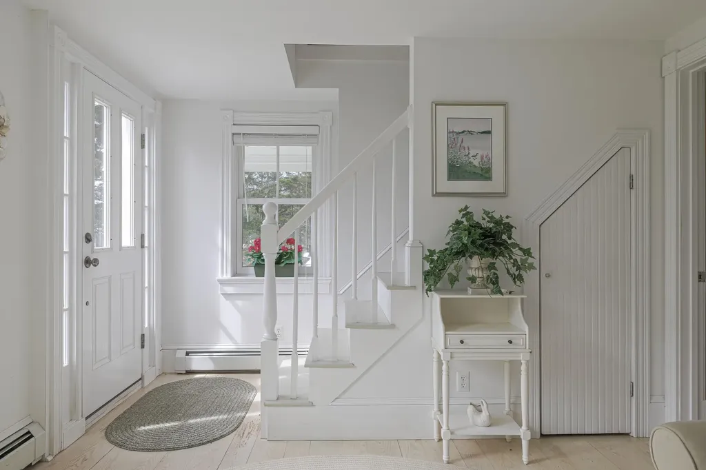 55 Ferry Road Swans Island ME 04685