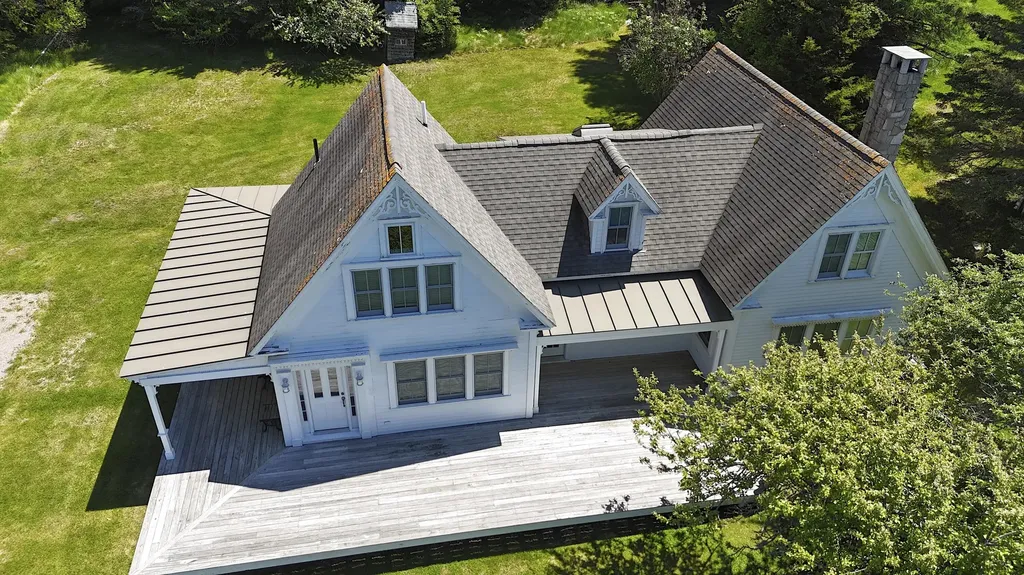 55 Ferry Road Swans Island ME 04685