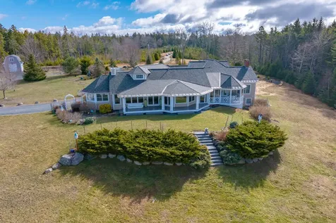 98 Birdsong Lane Surry ME 04684