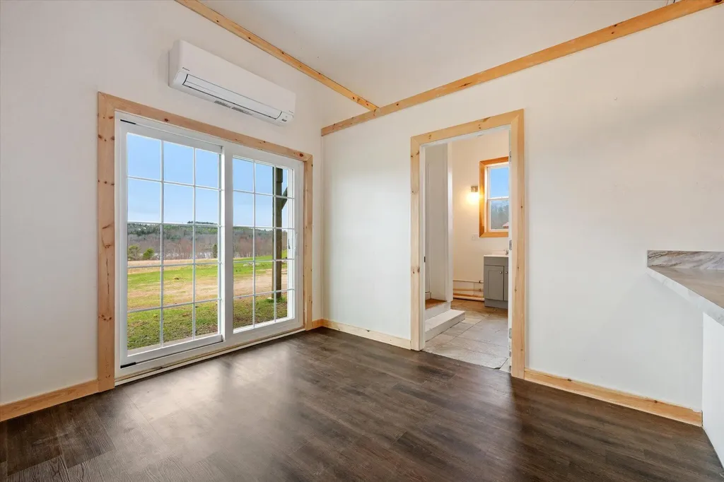 11 Woodbury Way Verona Island ME 04416