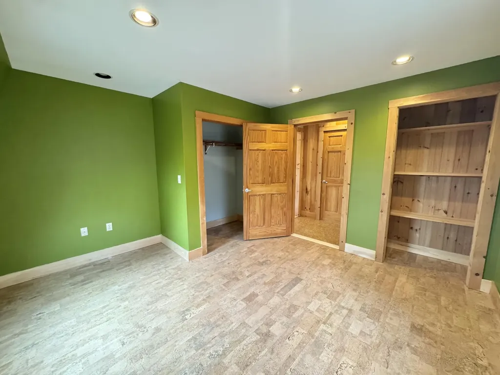 11 Woodbury Way Verona Island ME 04416