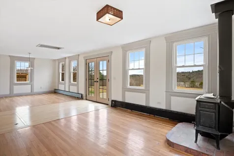 11 Woodbury Way Verona Island ME 04416