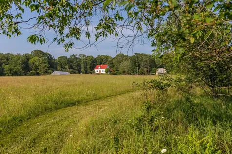 11 Woodbury Way Verona Island ME 04416