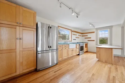 11 Woodbury Way Verona Island ME 04416
