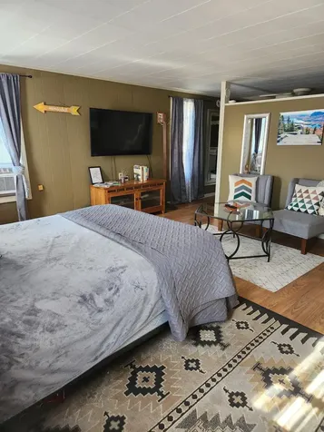 15 Moosehead Lake Road Greenville ME 04441