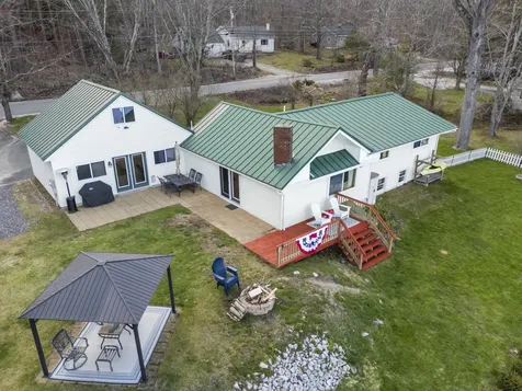 77 Meadow Road Raymond ME 04071