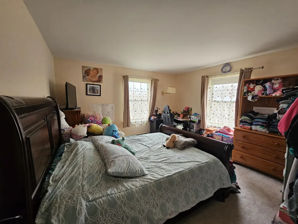 39 Salinitas Drive Norway ME 04268