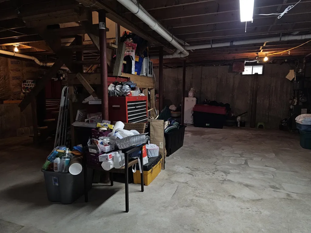 39 Salinitas Drive Norway ME 04268