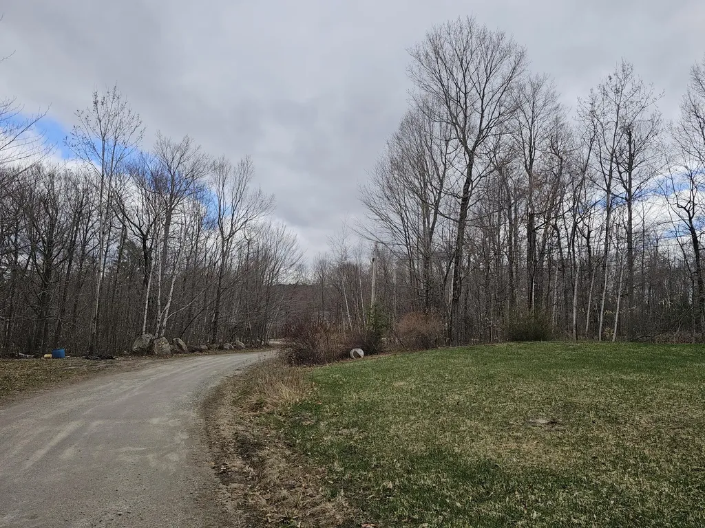 39 Salinitas Drive Norway ME 04268
