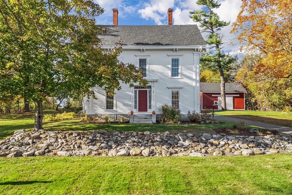 180 Main Road N Hampden ME 04444
