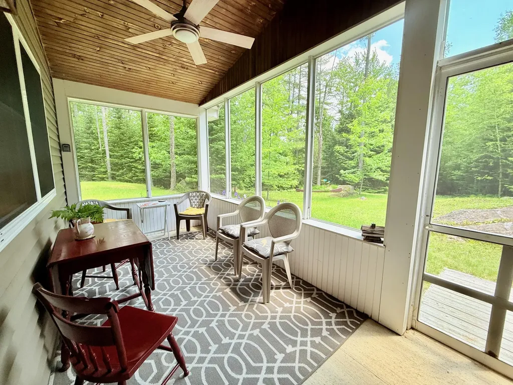 52 Main Road Chesterville ME 04938