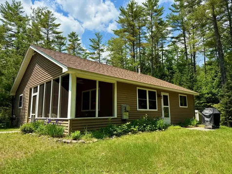52 Main Road Chesterville ME 04938