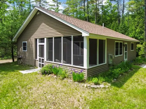 52 Main Road Chesterville ME 04938