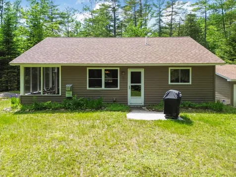 52 Main Road Chesterville ME 04938