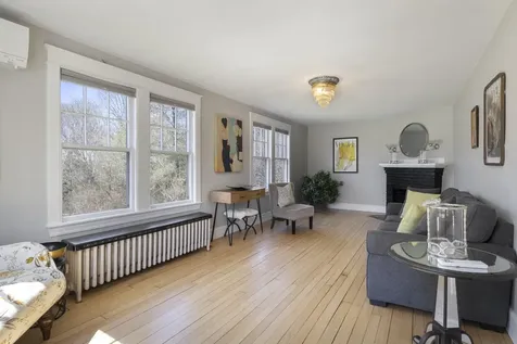 396 Ocean Avenue Portland ME 04103