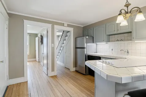 396 Ocean Avenue Portland ME 04103