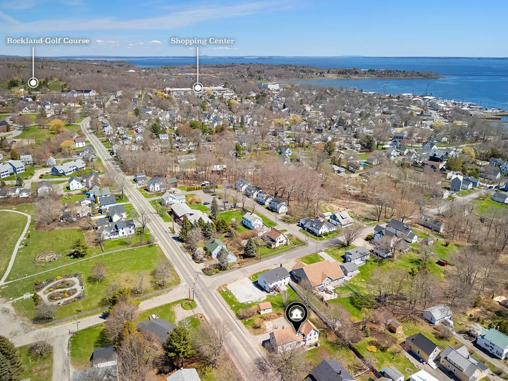 323 Broadway Rockland ME 04841