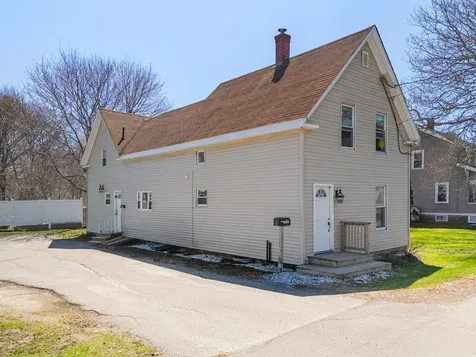 323 Broadway Rockland ME 04841