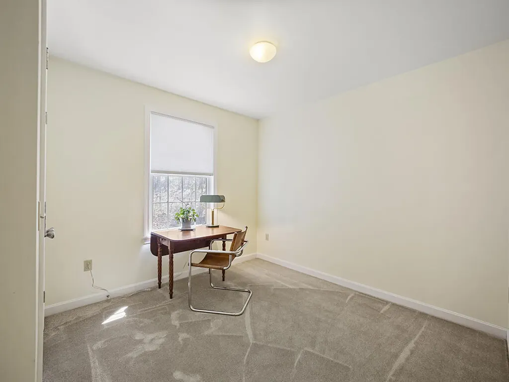 280 Pond Road Mount Vernon ME 04352