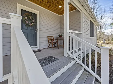 280 Pond Road Mount Vernon ME 04352