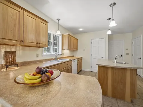 280 Pond Road Mount Vernon ME 04352