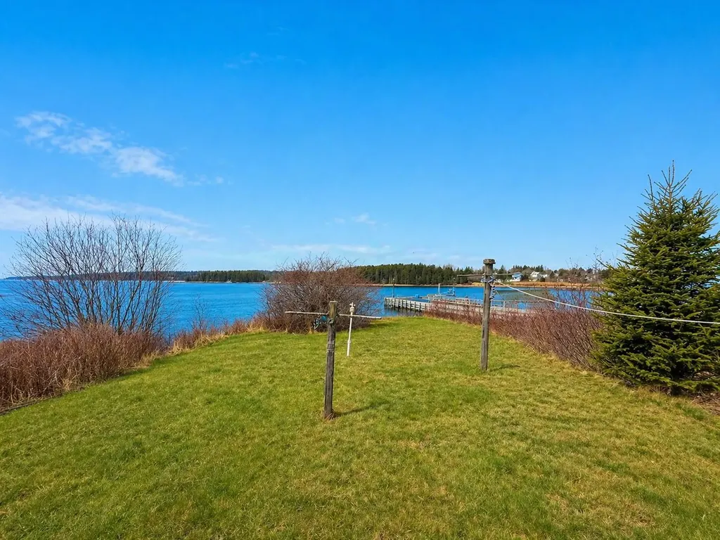 102 Sargent Street Winter Harbor ME 04693