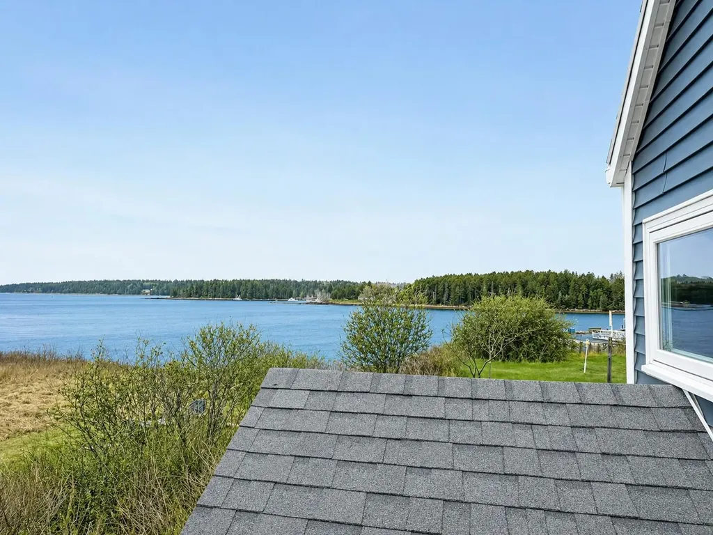 102 Sargent Street Winter Harbor ME 04693