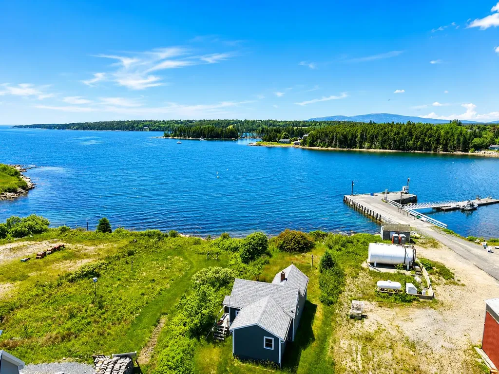 102 Sargent Street Winter Harbor ME 04693