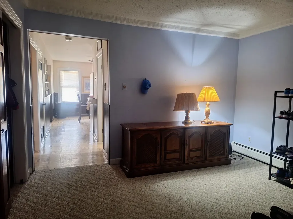 25 Eighth Street Auburn ME 04210