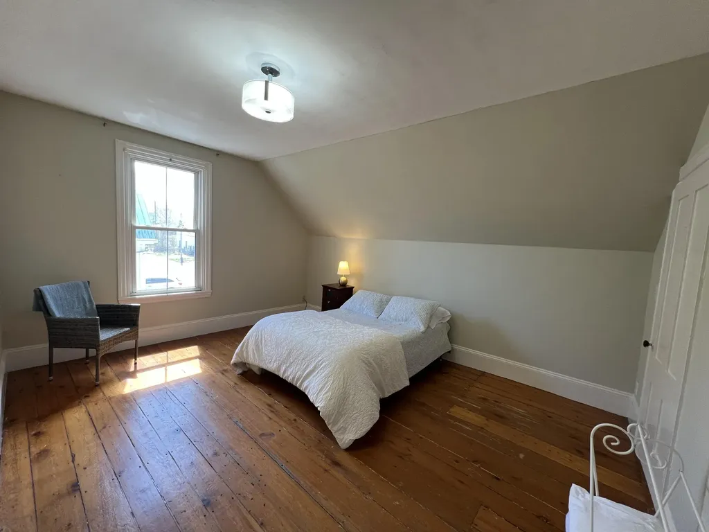 11&13 Lisle Street Rockland ME 04841