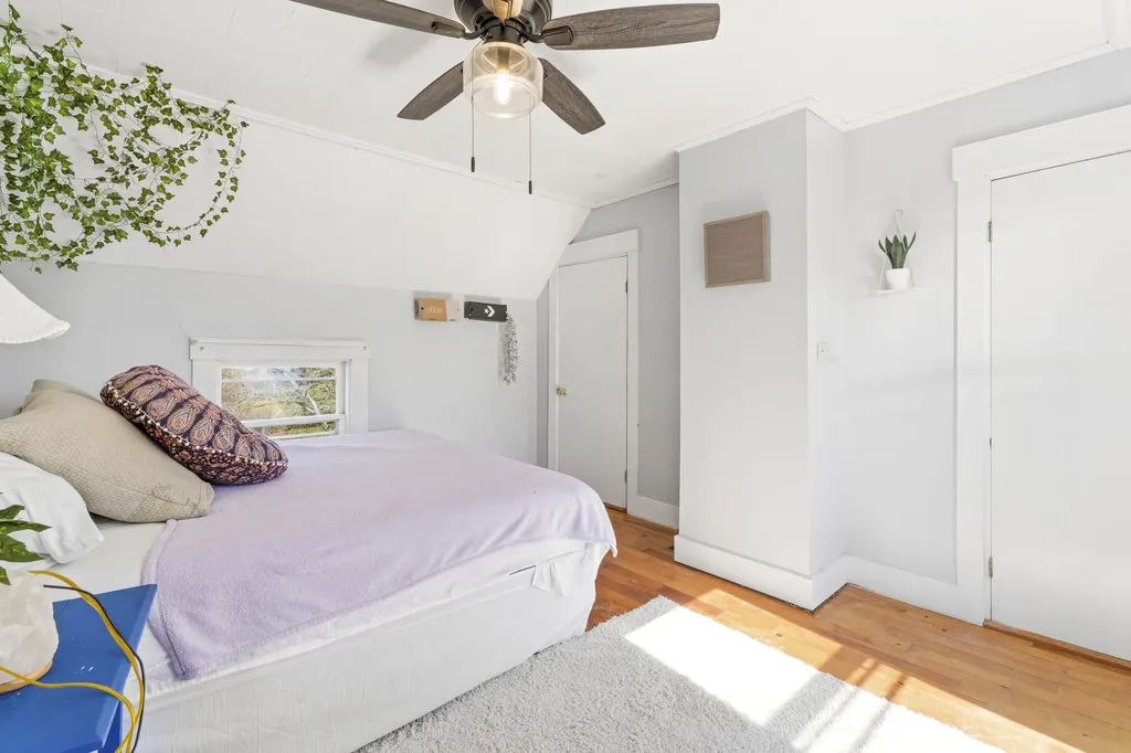 17 Grange Street Dover-foxcroft ME 04426
