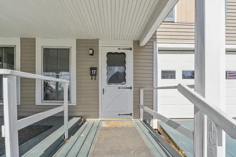 17 Grange Street Dover-foxcroft ME 04426