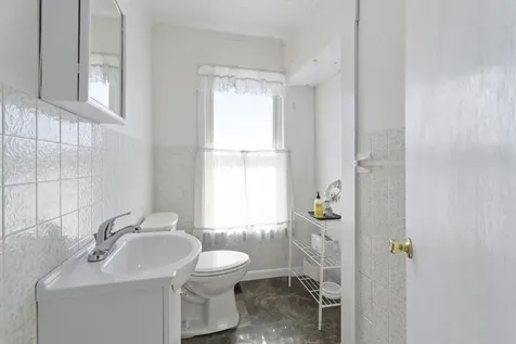 17 Grange Street Dover-foxcroft ME 04426