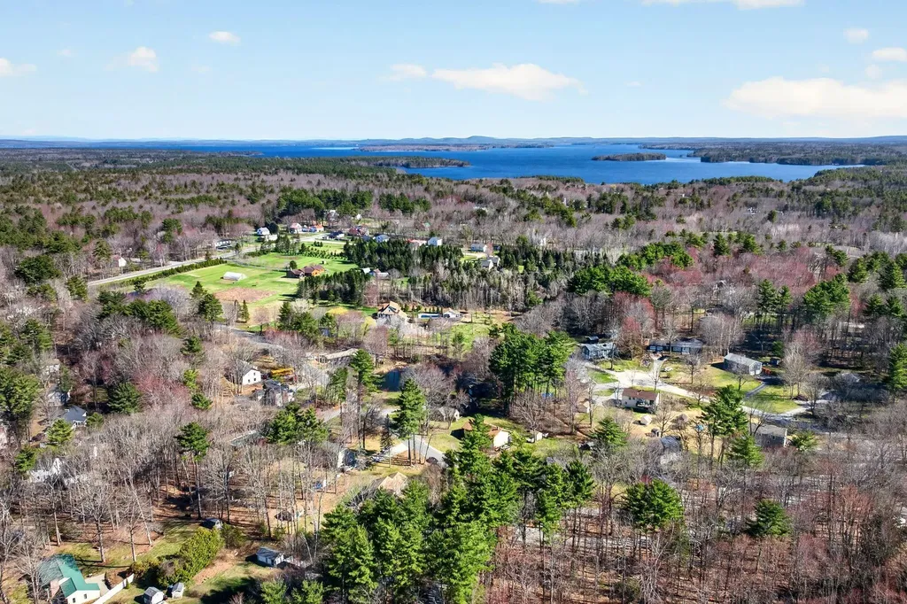 18 Brookside Drive Standish ME 04084