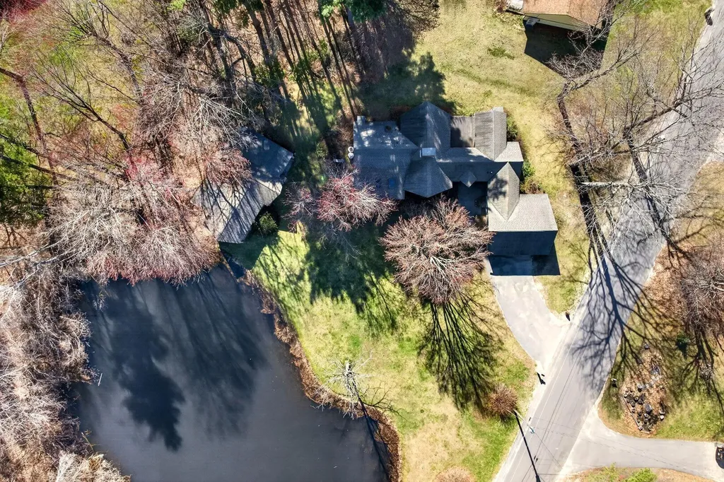 18 Brookside Drive Standish ME 04084