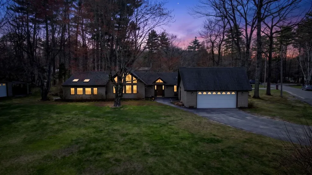 18 Brookside Drive Standish ME 04084