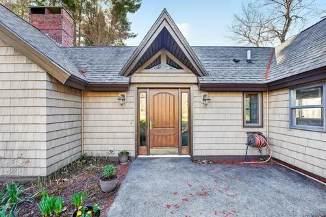 18 Brookside Drive Standish ME 04084