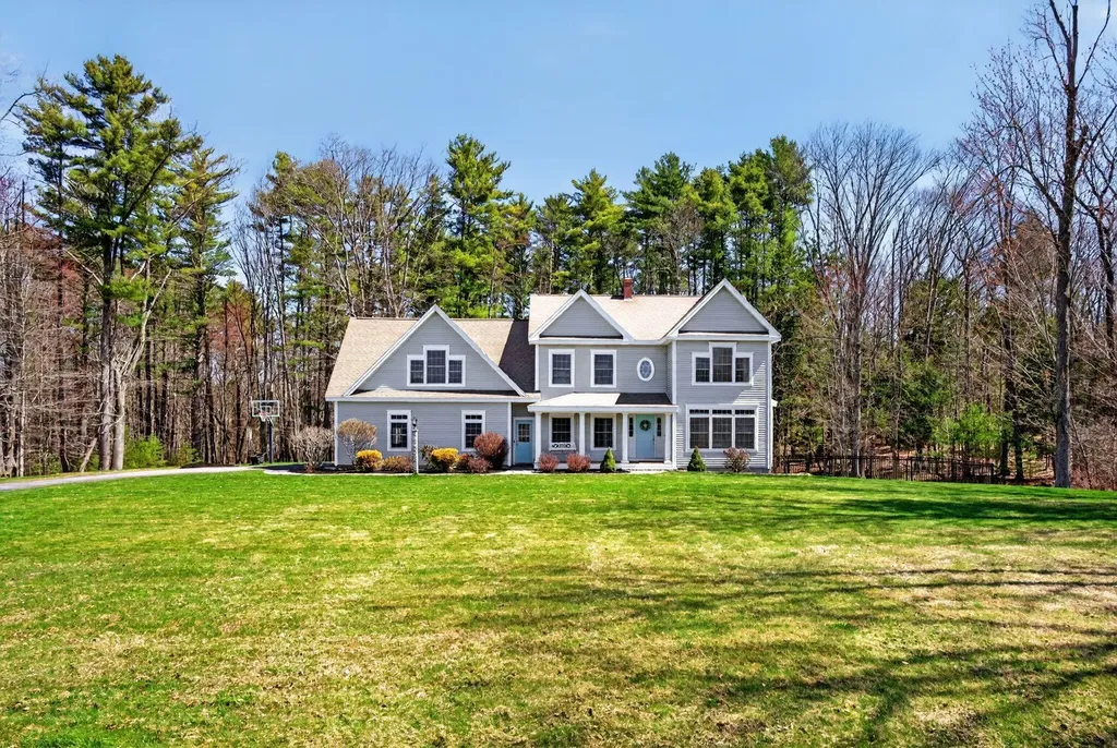 5 Mountview Drive Gorham ME 04038