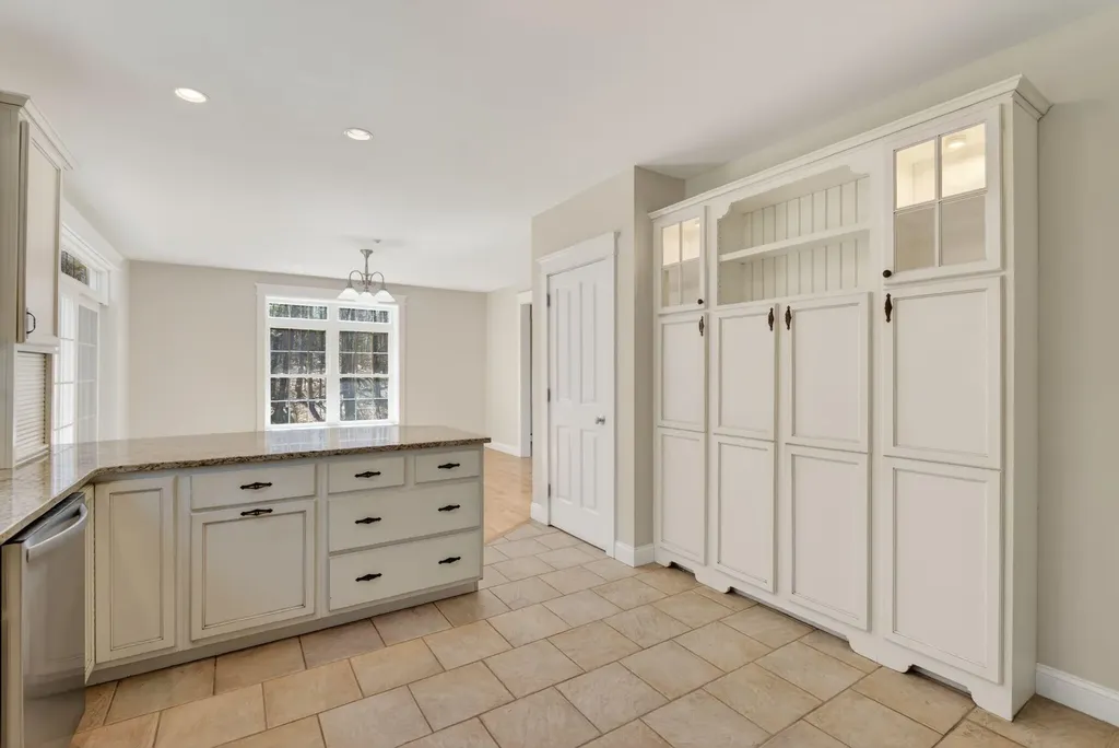 5 Mountview Drive Gorham ME 04038