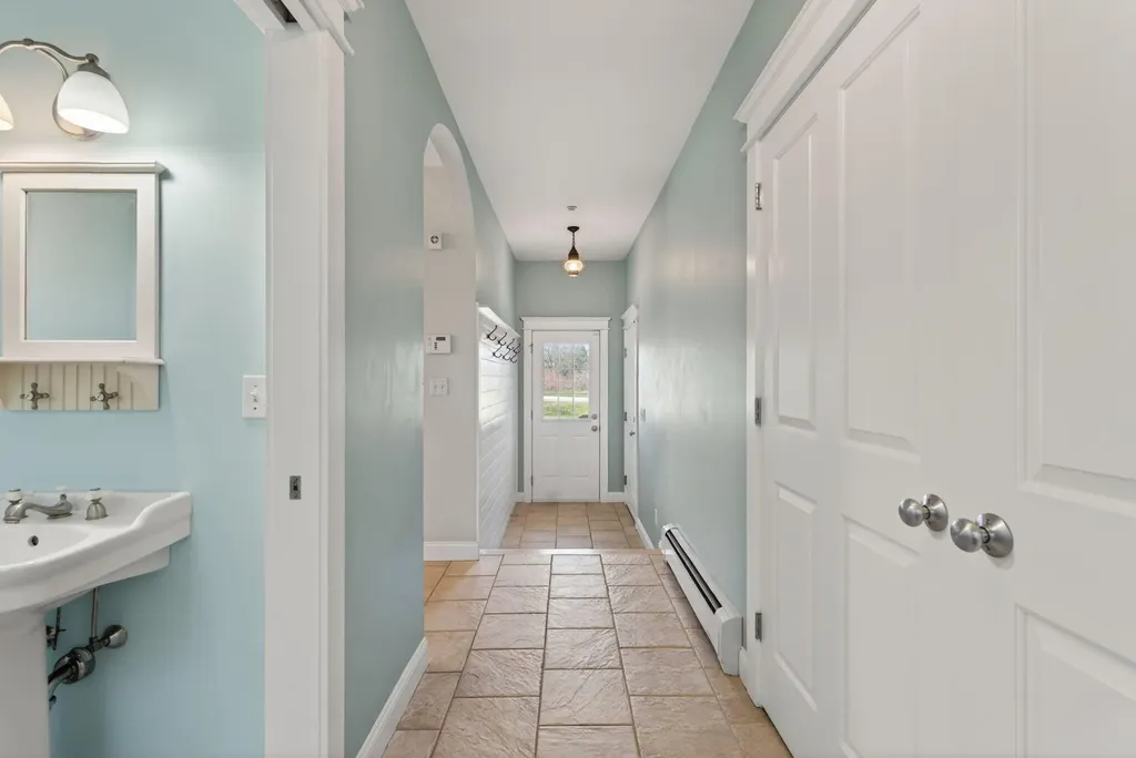 5 Mountview Drive Gorham ME 04038