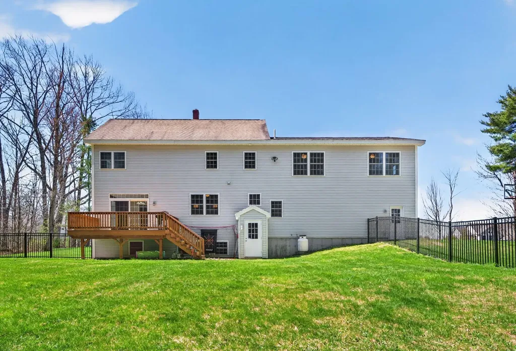 5 Mountview Drive Gorham ME 04038