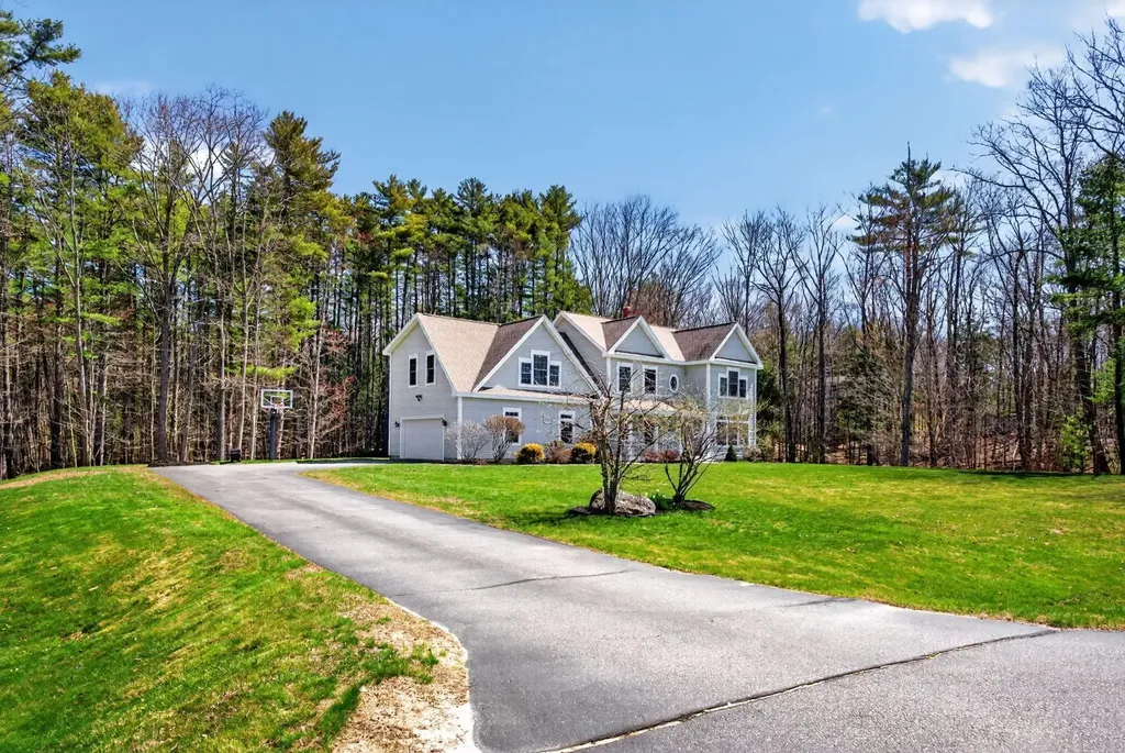 5 Mountview Drive Gorham ME 04038