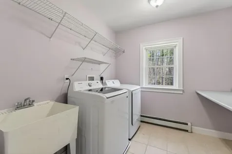 5 Mountview Drive Gorham ME 04038