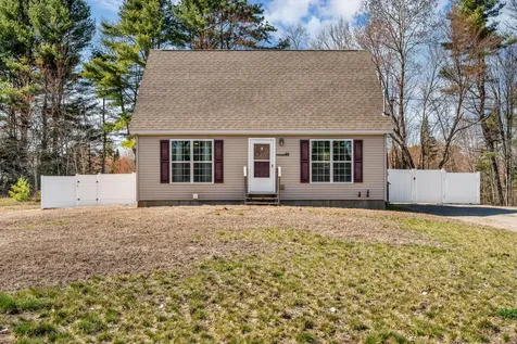 20 Stream Lane Canaan ME 04924