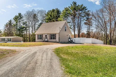 20 Stream Lane Canaan ME 04924