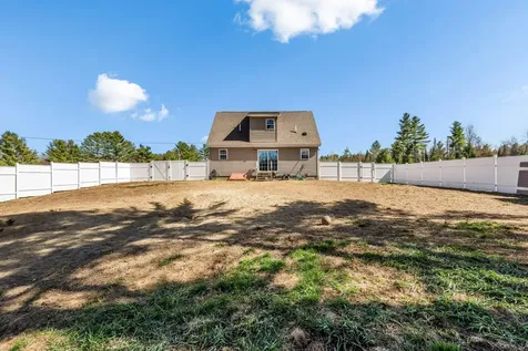 20 Stream Lane Canaan ME 04924