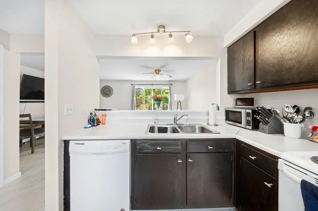 25 Lawrence Street Westbrook ME 04092