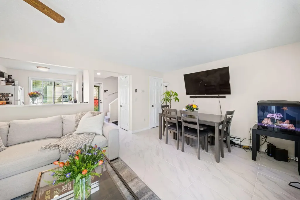 25 Lawrence Street Westbrook ME 04092