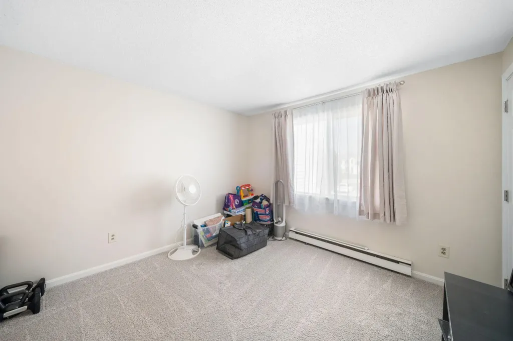 25 Lawrence Street Westbrook ME 04092